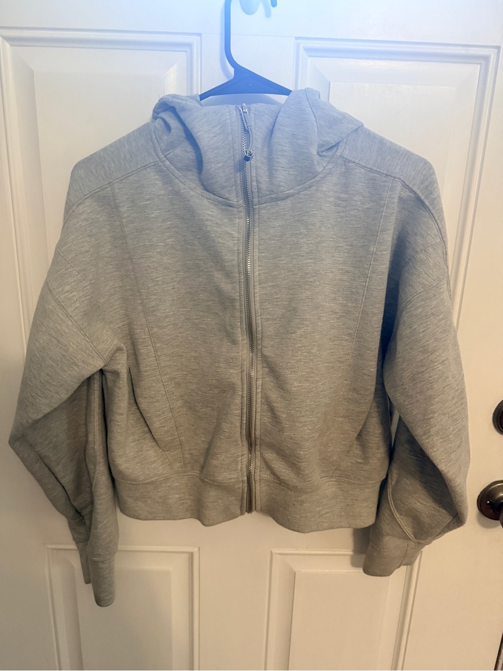 Women’s Light Gray Zip-Up Hoodie Sweatshirt